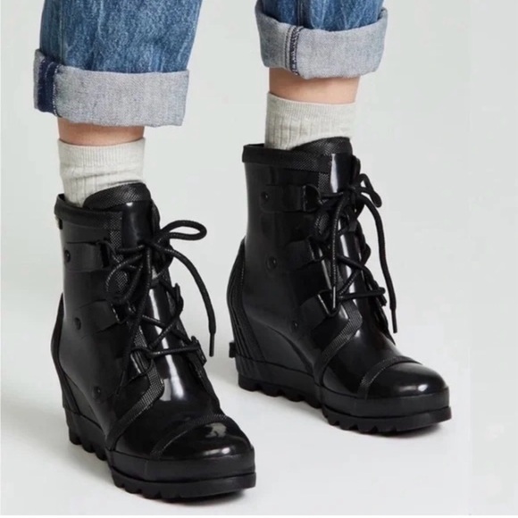 Sorel Shoes - Sorel Women’s Joan Rain Wedge Ankle Boots size 8.5